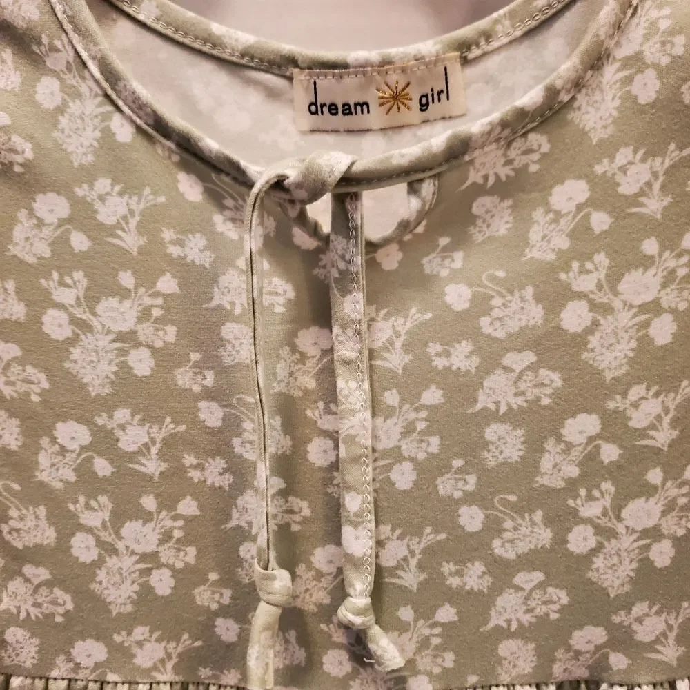 Cute brand new little girls dress size 8